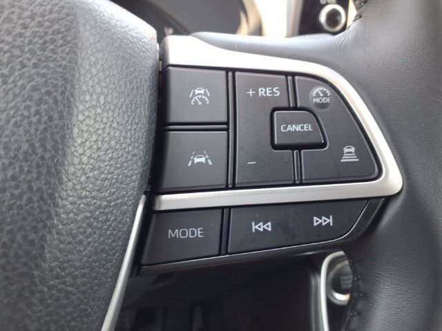 Used 2025 Toyota Grand Highlander AWD image 32