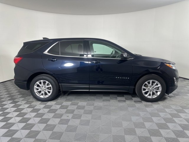 Used 2020 Chevrolet Equinox LT image 2