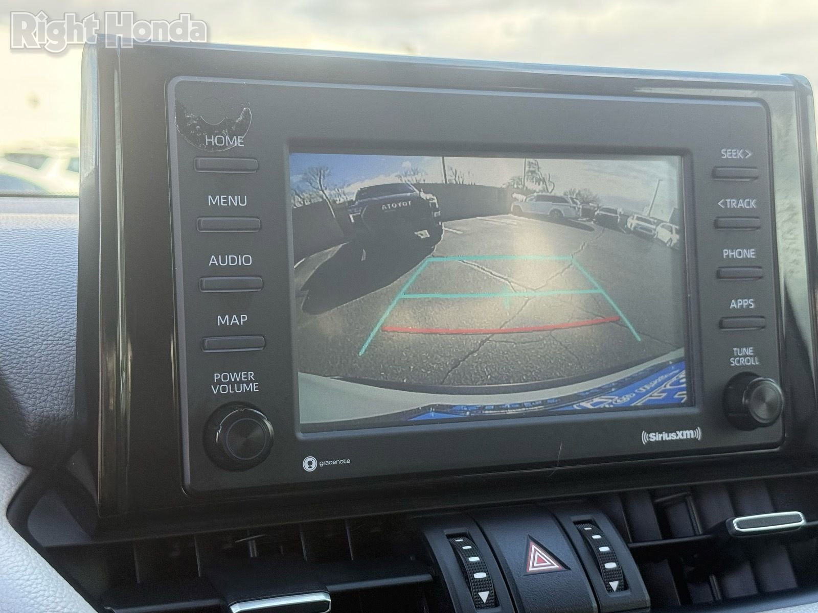 Used 2021 Toyota RAV4 XLE Premium image 20