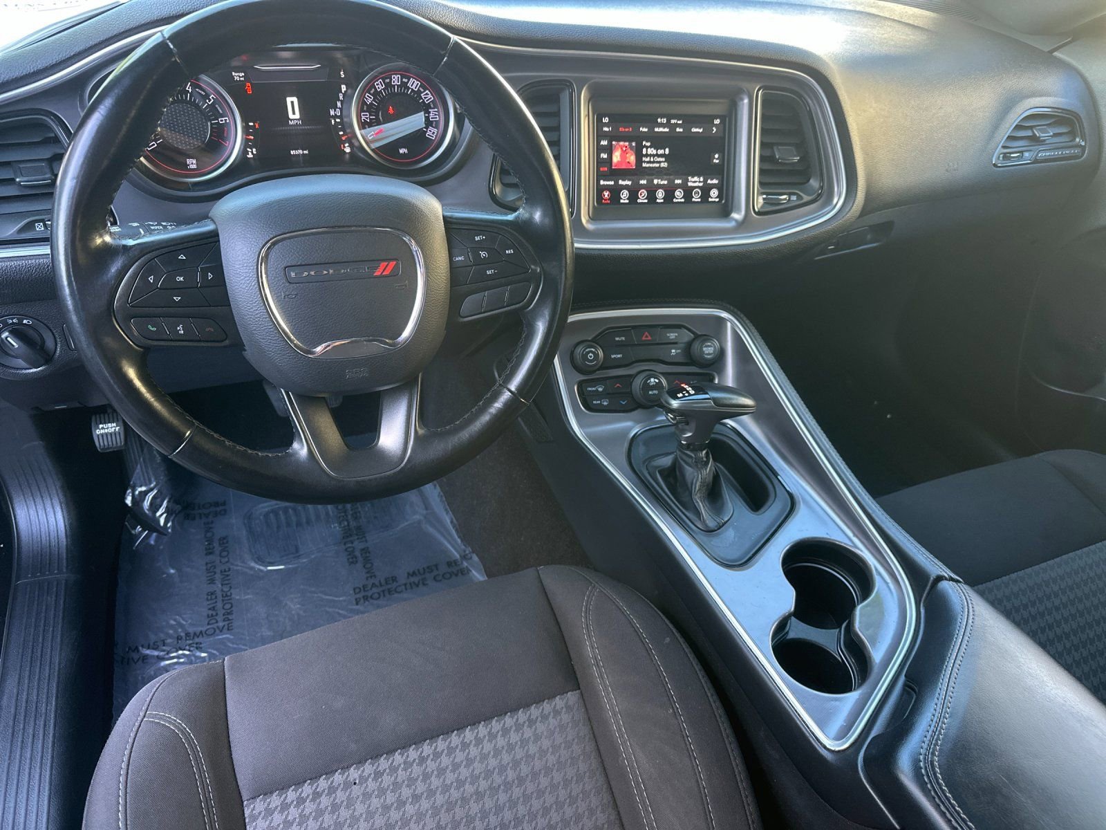 Used 2021 Dodge Challenger SXT RWD image 13