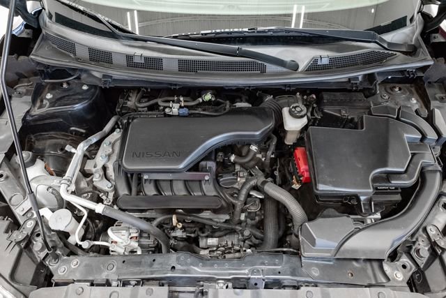 Used 2017 Nissan Rogue Sport SL w/ SL Premium Package image 3