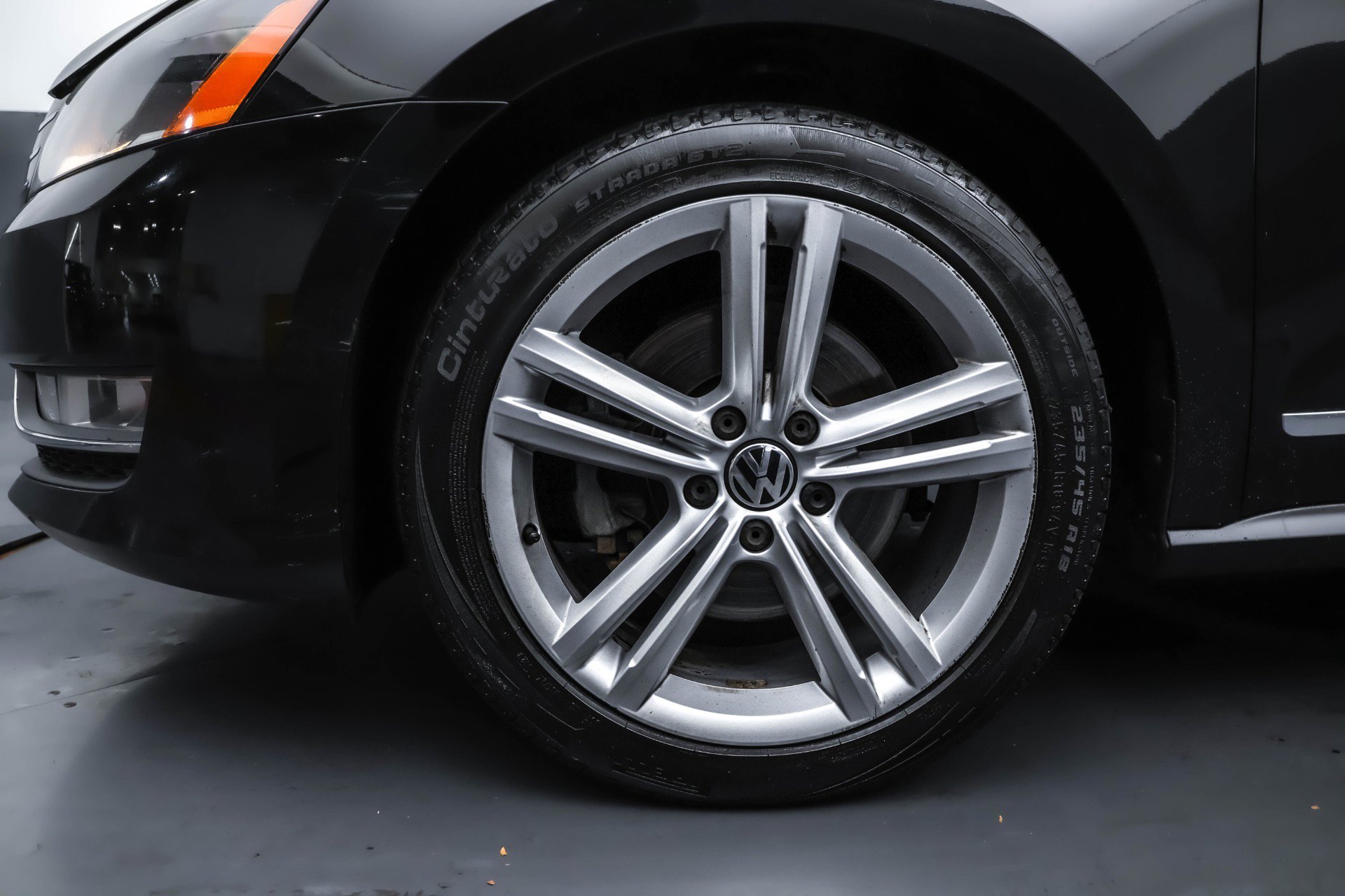 Used 2013 Volkswagen Passat TDI SEL Premium image 19