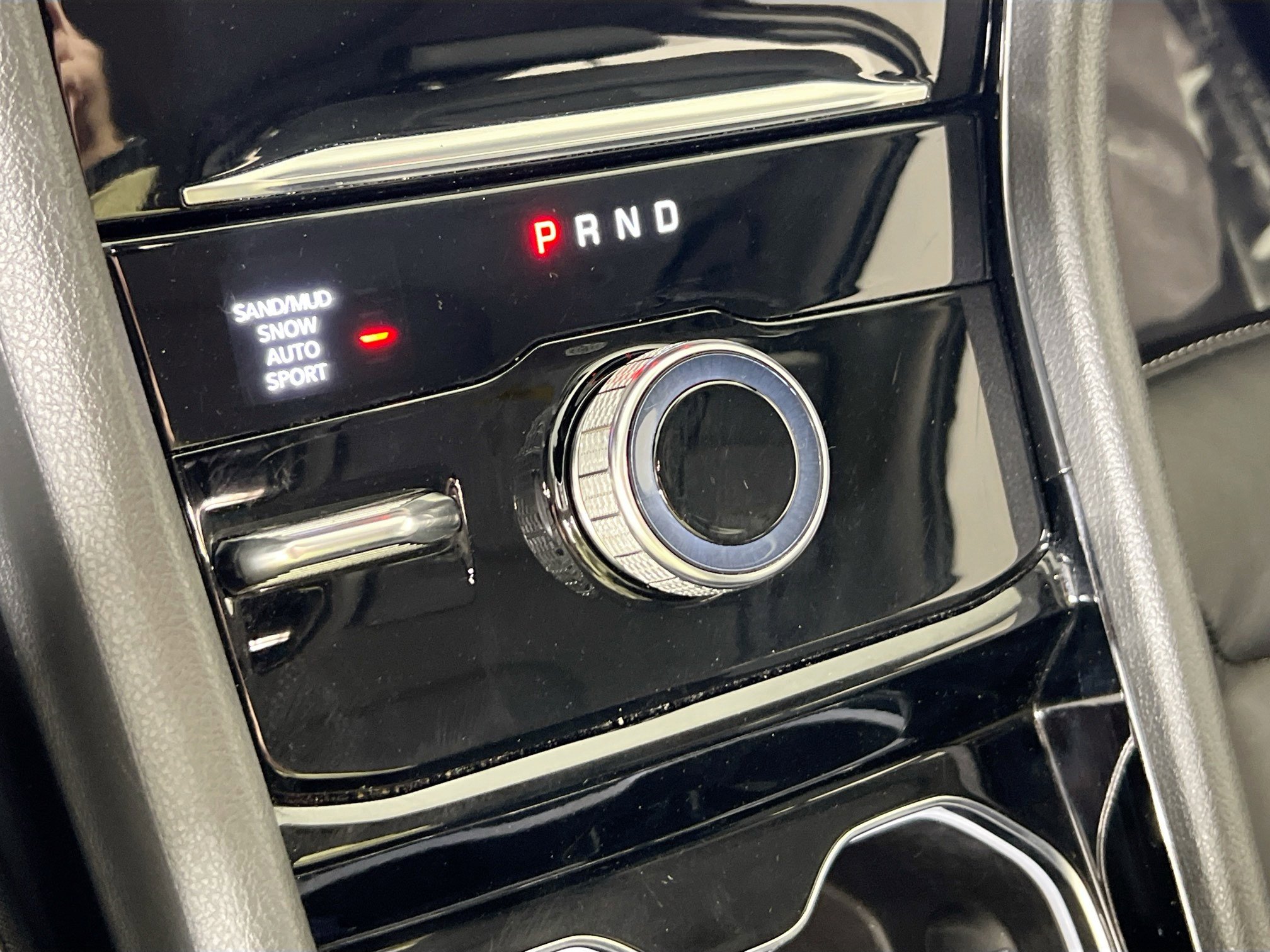 Used 2022 Jeep Grand Cherokee Limited image 16