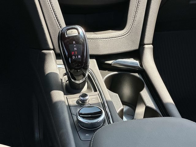 New 2026 Cadillac XT5 Premium Luxury w/ LPO, Floor Liner Package AWD/4WD image 4