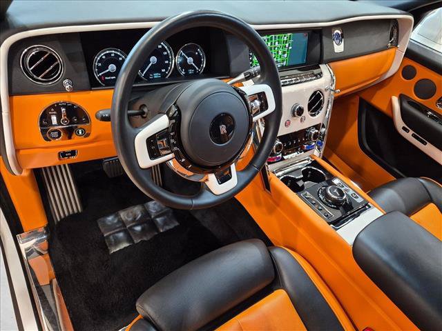 Used 2022 Rolls-Royce Cullinan AWD/4WD image 10