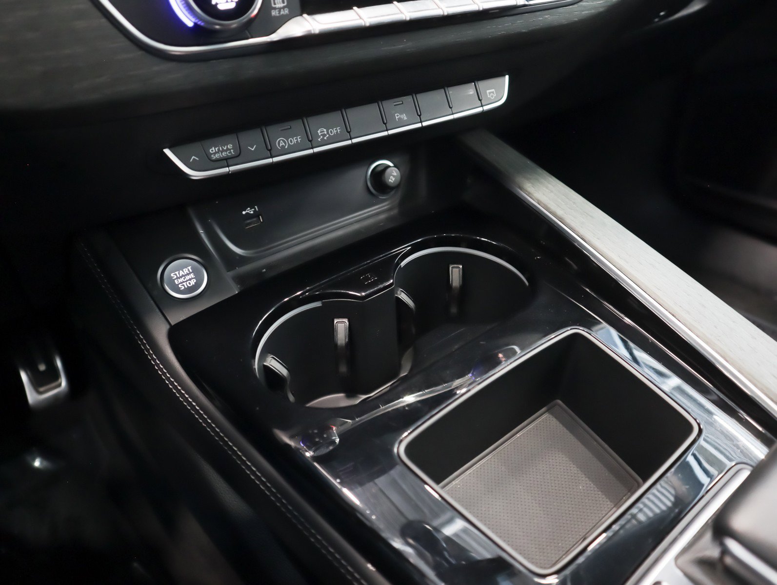 Used 2022 Audi A4 2.0T Premium Plus w/ Premium Plus Package image 20