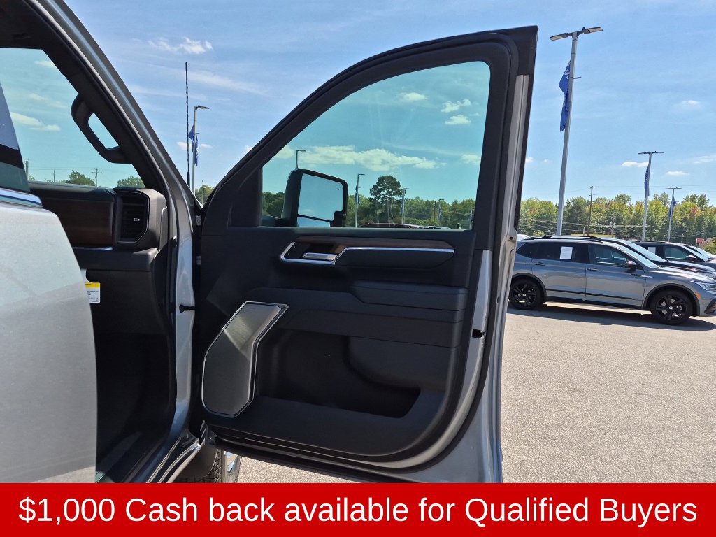 New 2026 Chevrolet Silverado 3500 High Country w/ High Country Premium Package AWD/4WD image 34