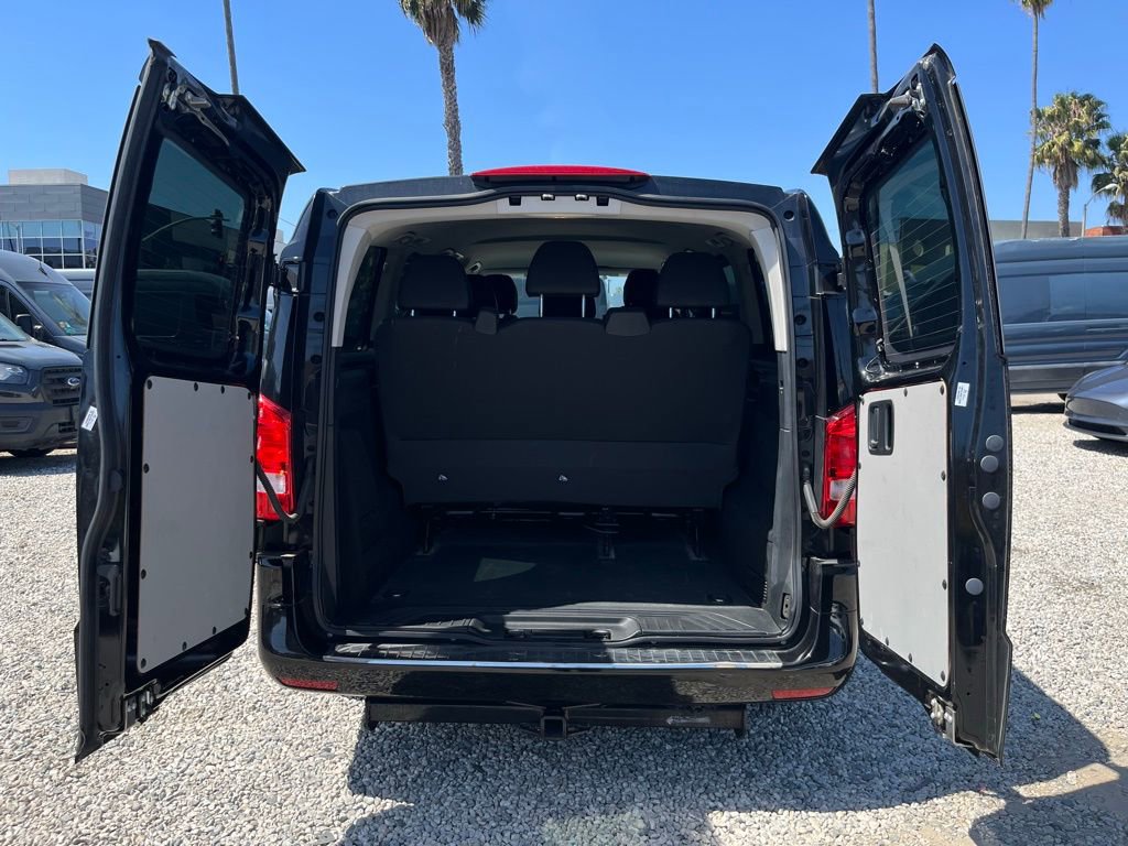 Used 2019 Mercedes-Benz Metris Passenger image 9