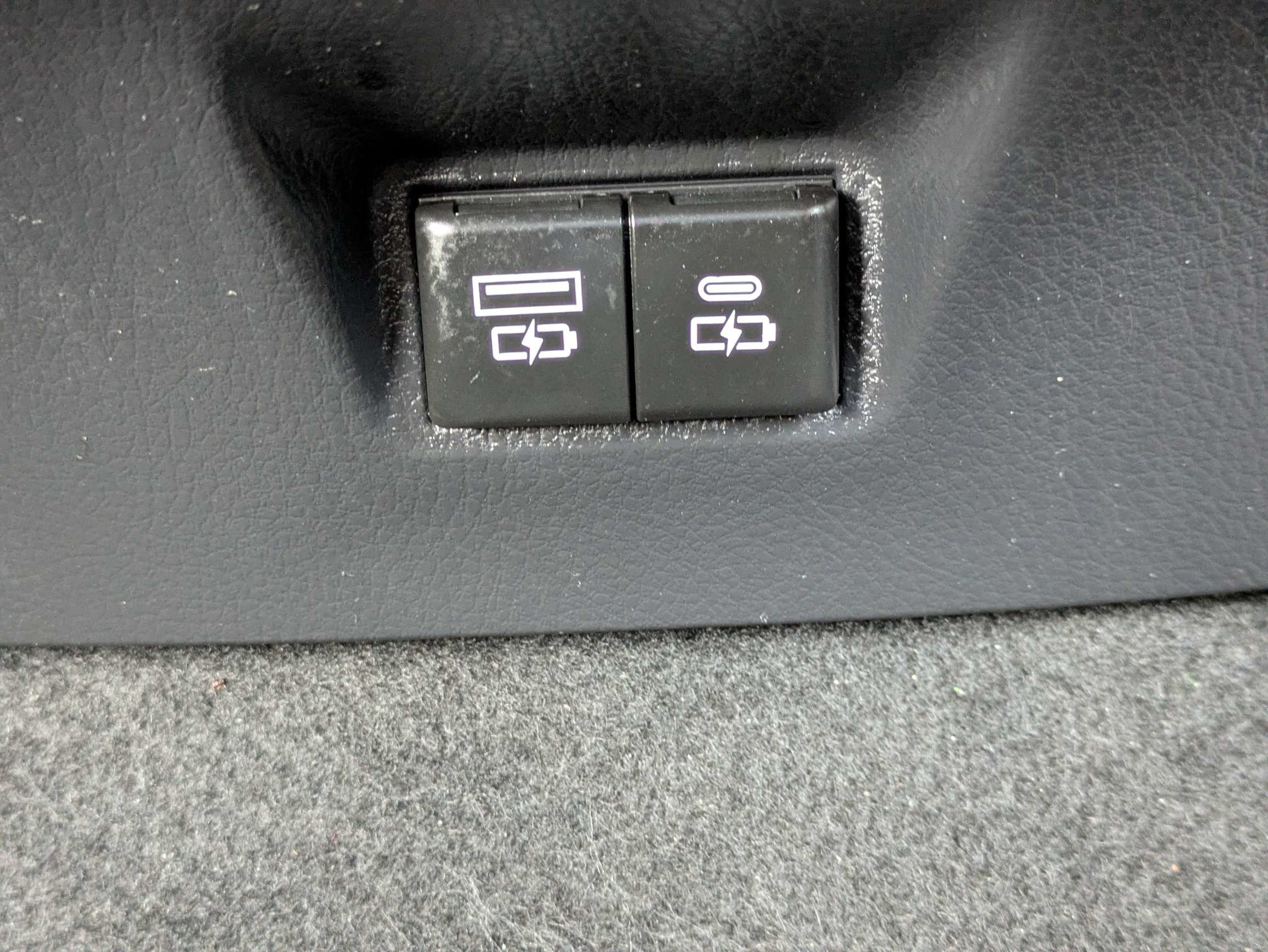 Used 2025 Toyota Camry LE FWD image 20