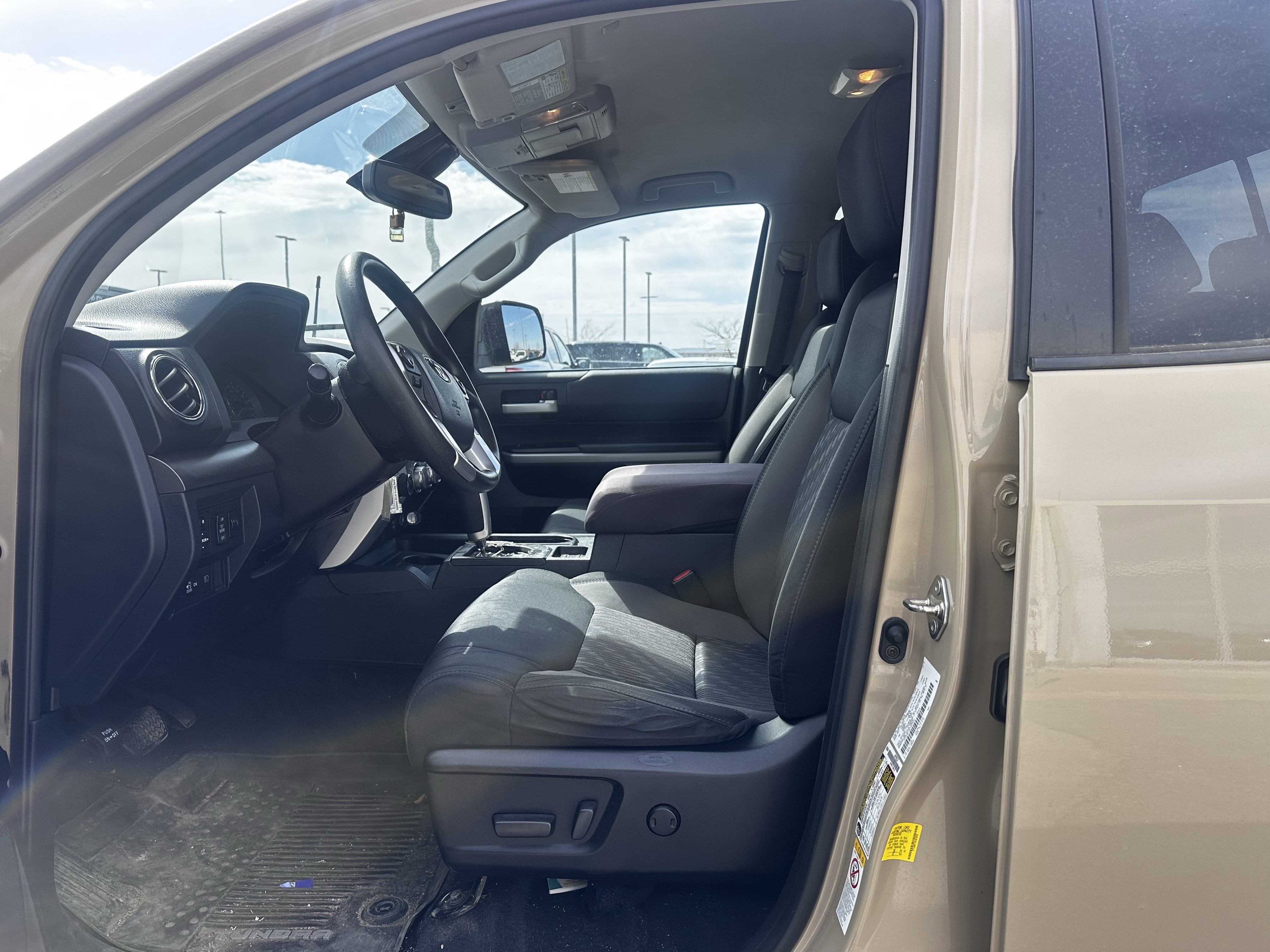 Used 2019 Toyota Tundra SR5 w/ SR5 Upgrade Package AWD/4WD image 7