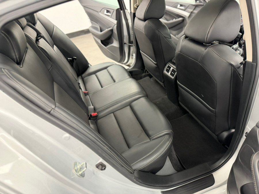 Used 2017 Nissan Maxima 3.5 SL FWD image 46