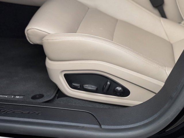 New 2024 Porsche Taycan image 32