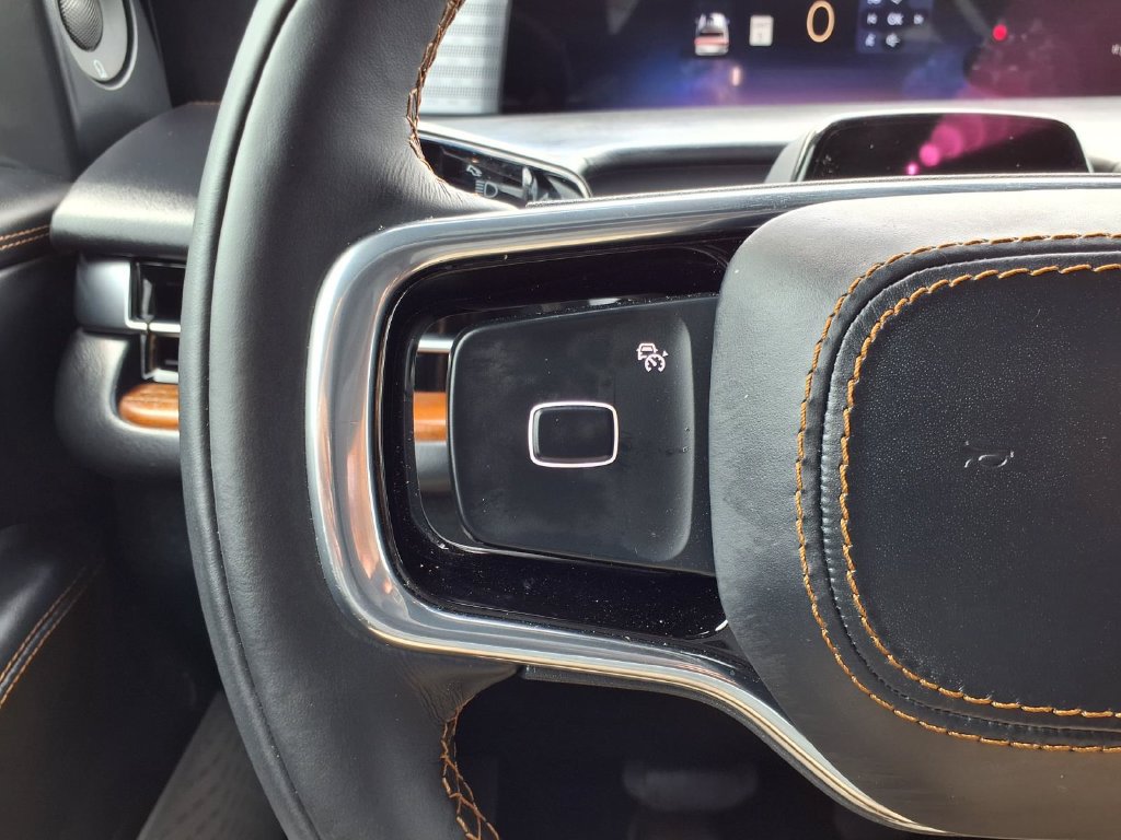 Used 2026 Lincoln Navigator Black Label AWD/4WD image 16