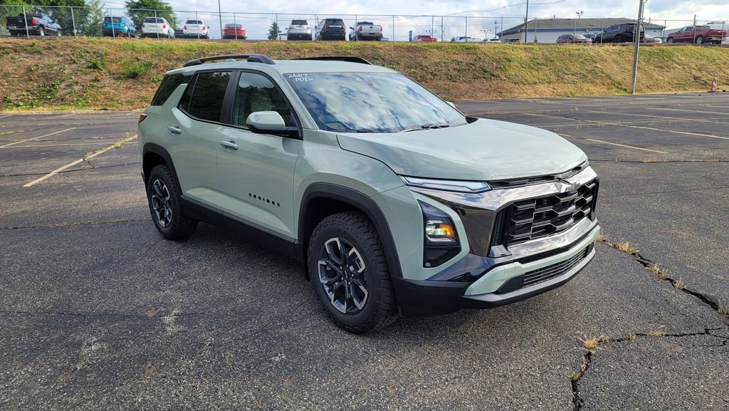New 2026 Chevrolet Equinox ACTIV w/ Convenience Package III image 16