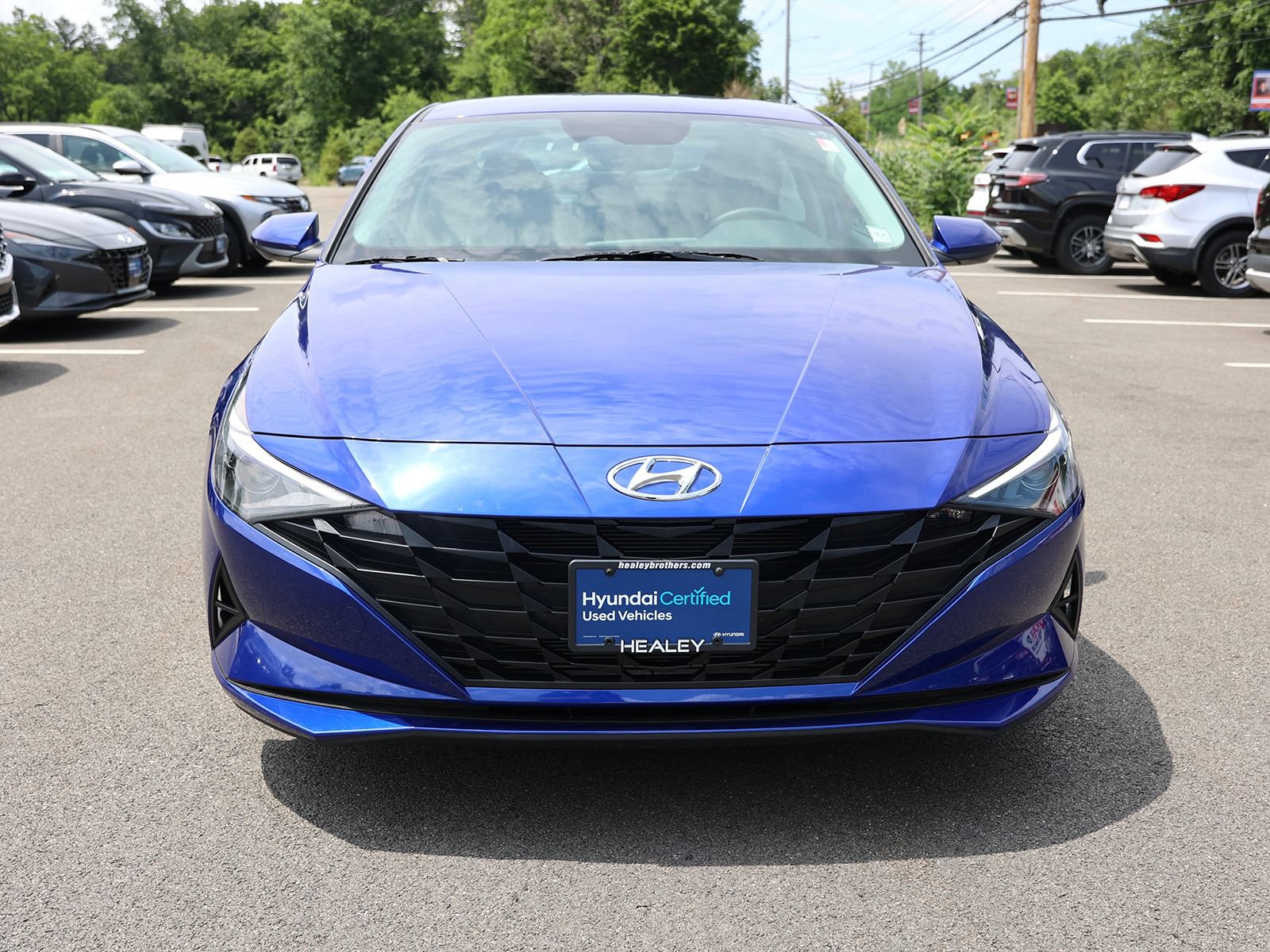 Used 2023 Hyundai Elantra SEL FWD image 2