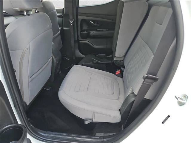 Used 2022 Hyundai Santa Cruz SEL FWD image 16