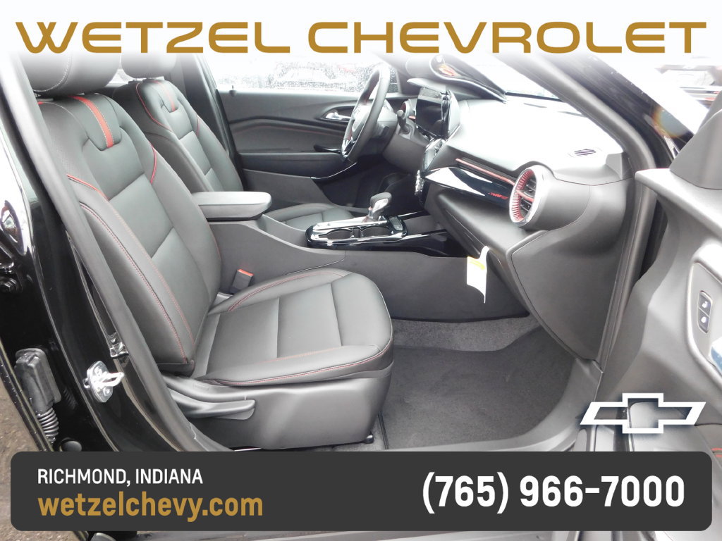 New 2026 Chevrolet Trax RS w/ Driver Confidence Package FWD image 17