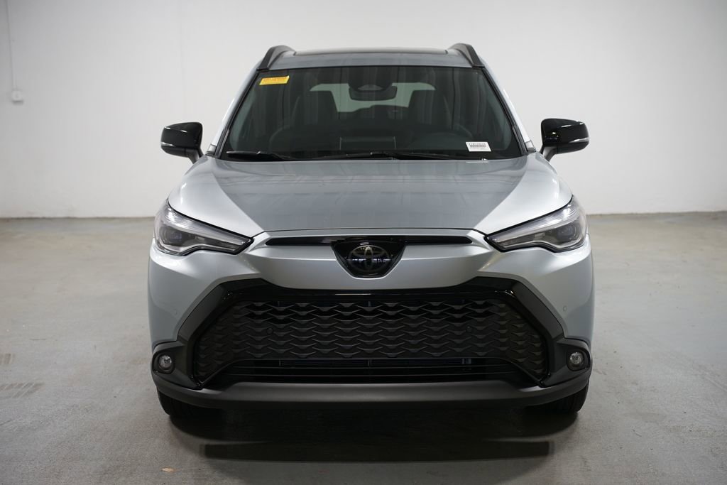 Used 2025 Toyota Corolla Cross AWD Hybrid w/ Convenience Package image 2