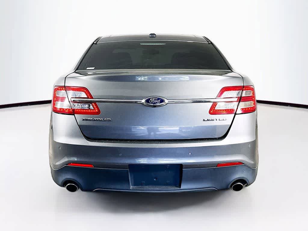 Used 2014 Ford Taurus Limited w/ Equipment Group 301A FWD image 5