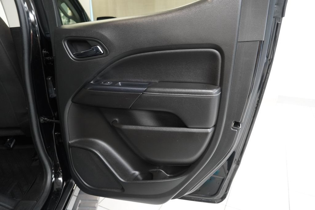 Used 2020 GMC Canyon SLE w/ Elevation Edition AWD/4WD image 26