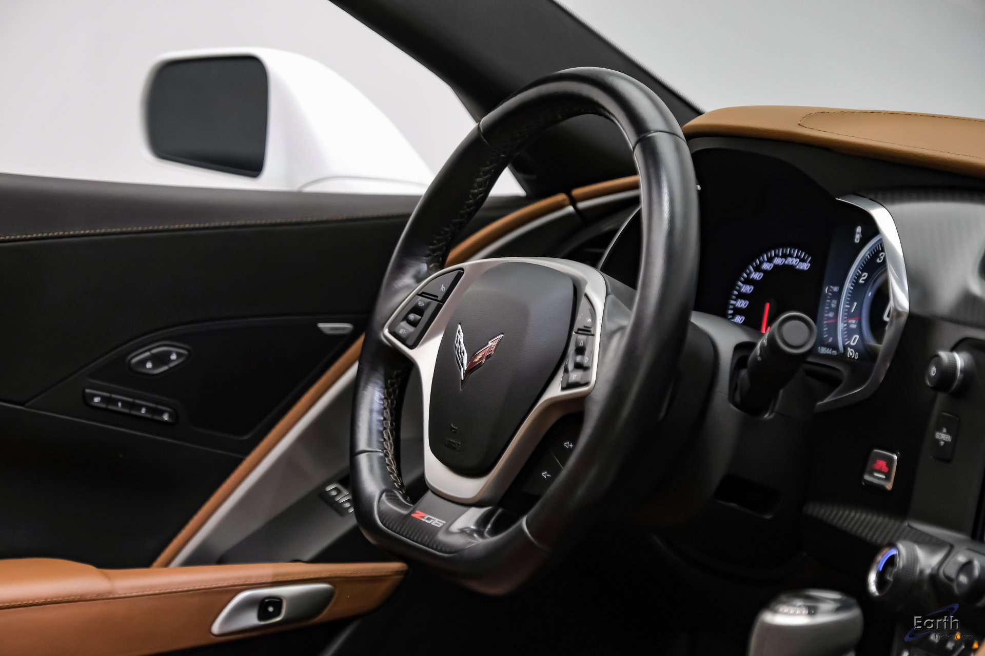 Used 2016 Chevrolet Corvette Z06 w/ 2LZ Preferred Equipment Group RWD image 61