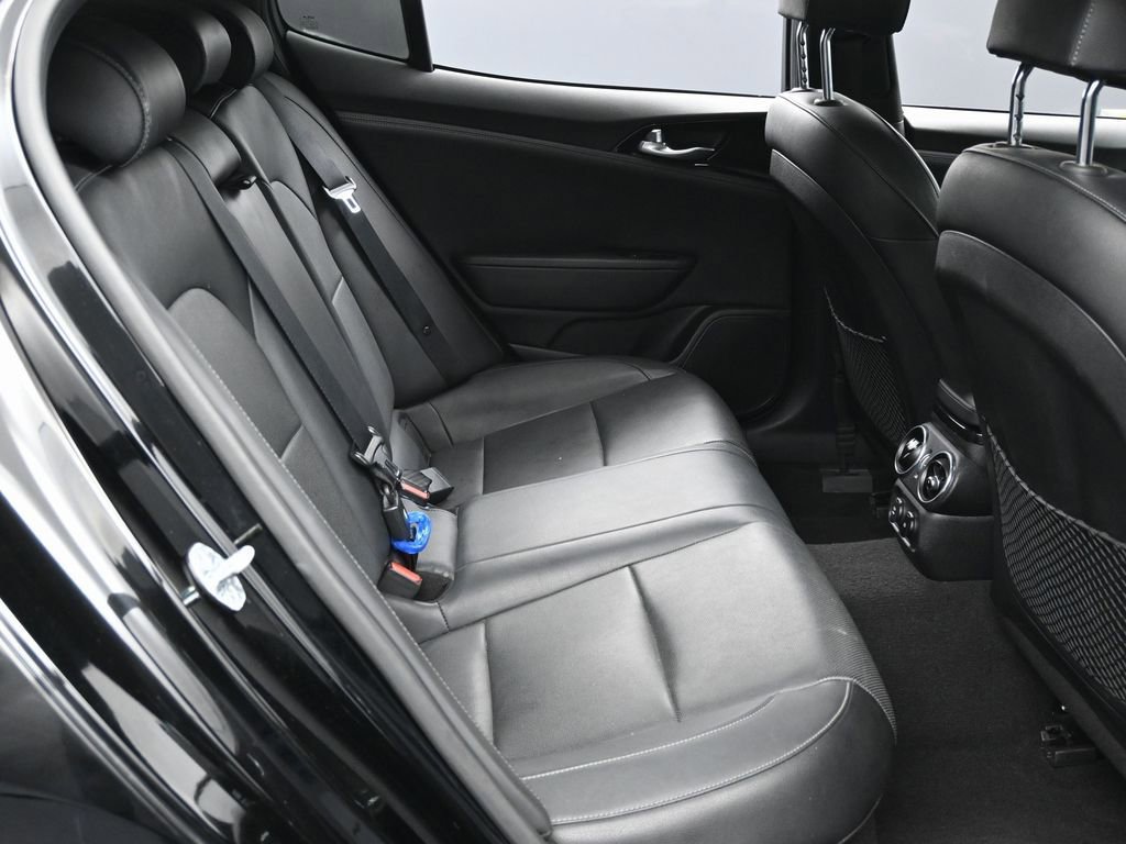 Used 2023 Kia Stinger GT-Line image 30