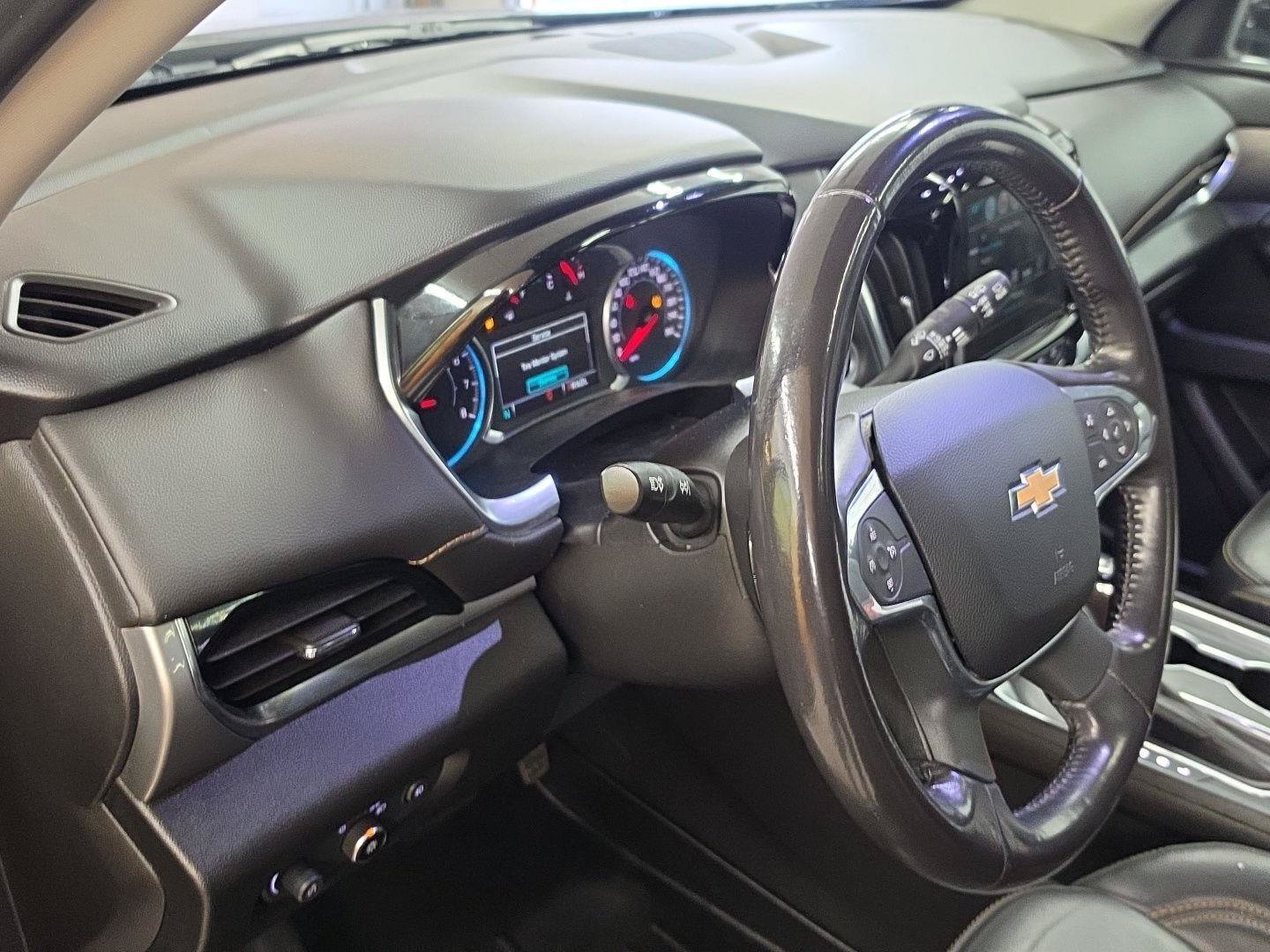 Used 2019 Chevrolet Traverse RS AWD/4WD image 11