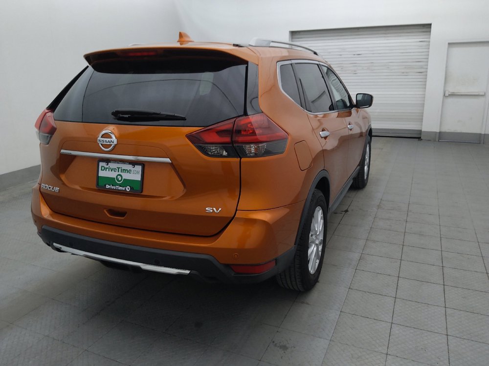 Used 2019 Nissan Rogue SV FWD image 9