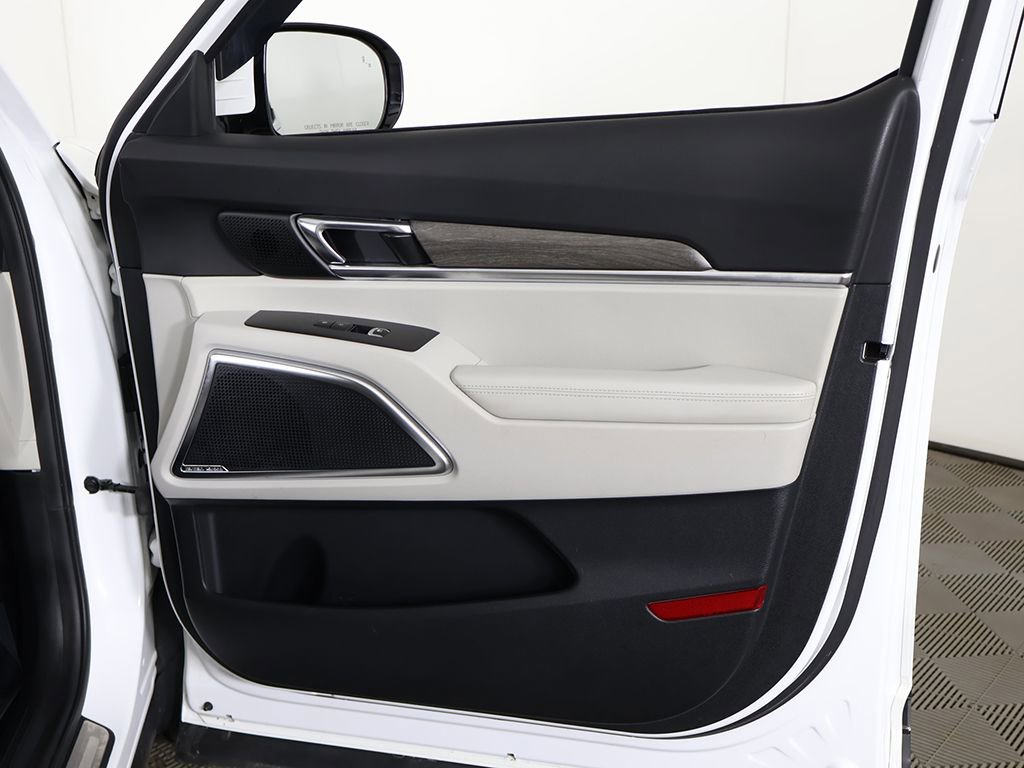 Used 2020 Kia Telluride SX w/ SX Prestige Package image 30