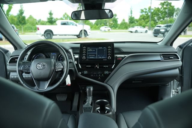 Used 2023 Toyota Camry SE FWD image 26
