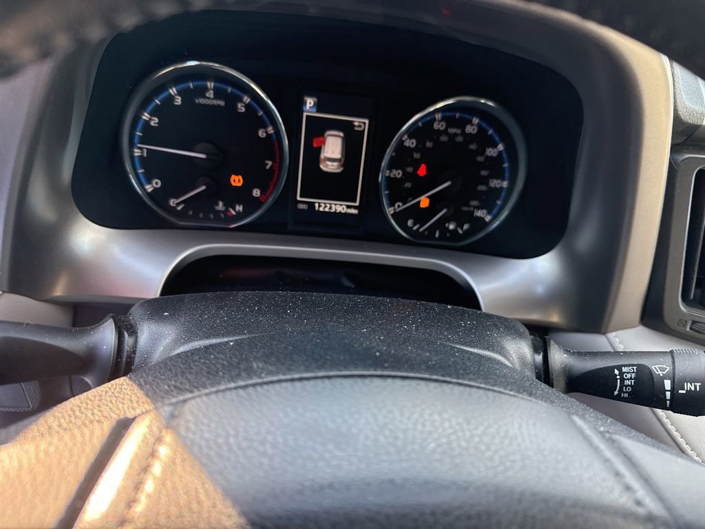 Used 2016 Toyota RAV4 XLE image 19