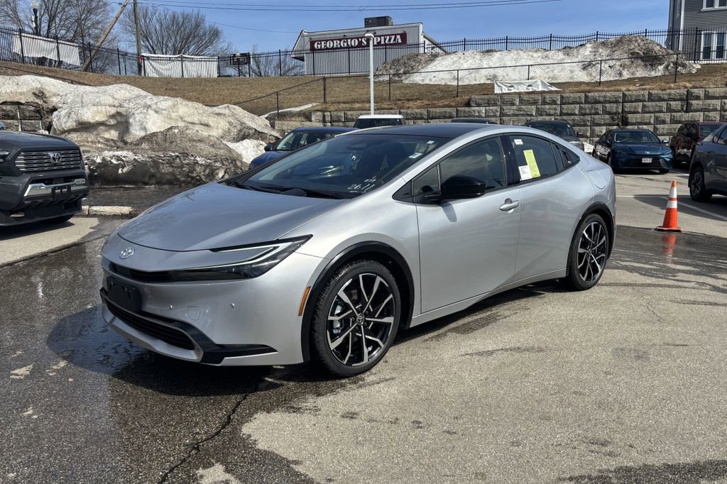 New 2026 Toyota Prius Plug-In Hybrid image 3