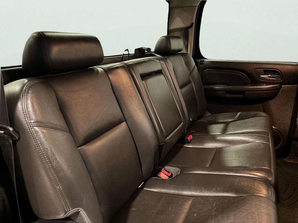 Used 2013 GMC Sierra 3500 Denali image 22