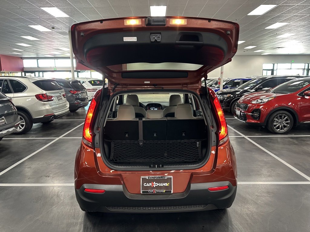 Used 2020 Kia Soul LX image 27