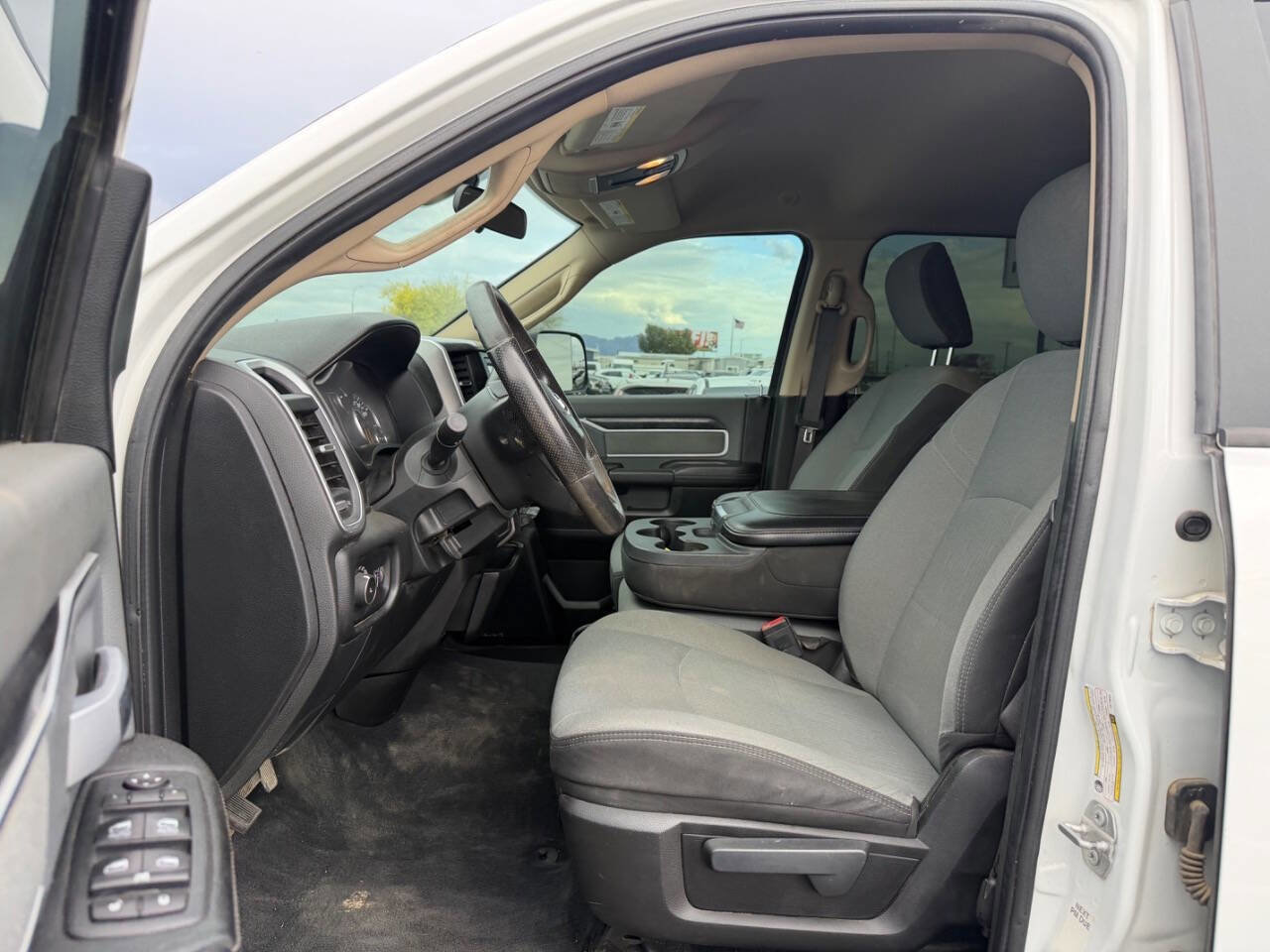 Used 2020 RAM 2500 Big Horn image 33