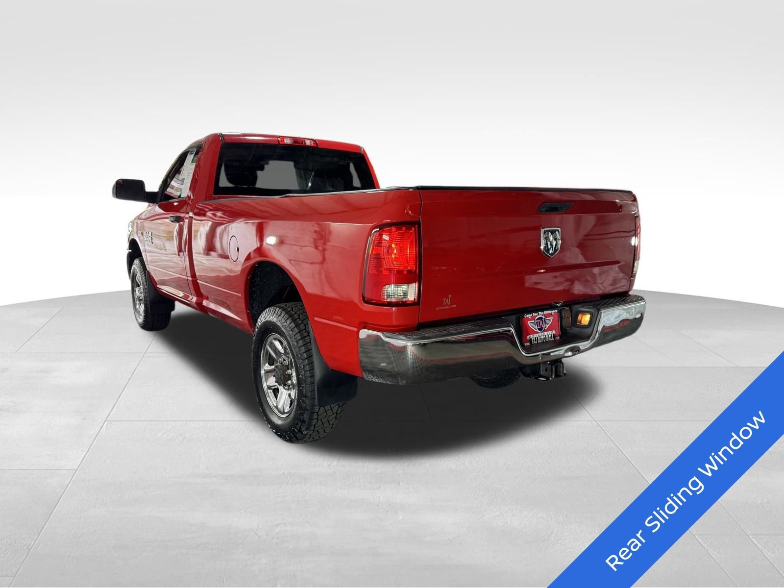 Used 2015 RAM 3500 Tradesman w/ Chrome Appearance Group AWD/4WD image 5