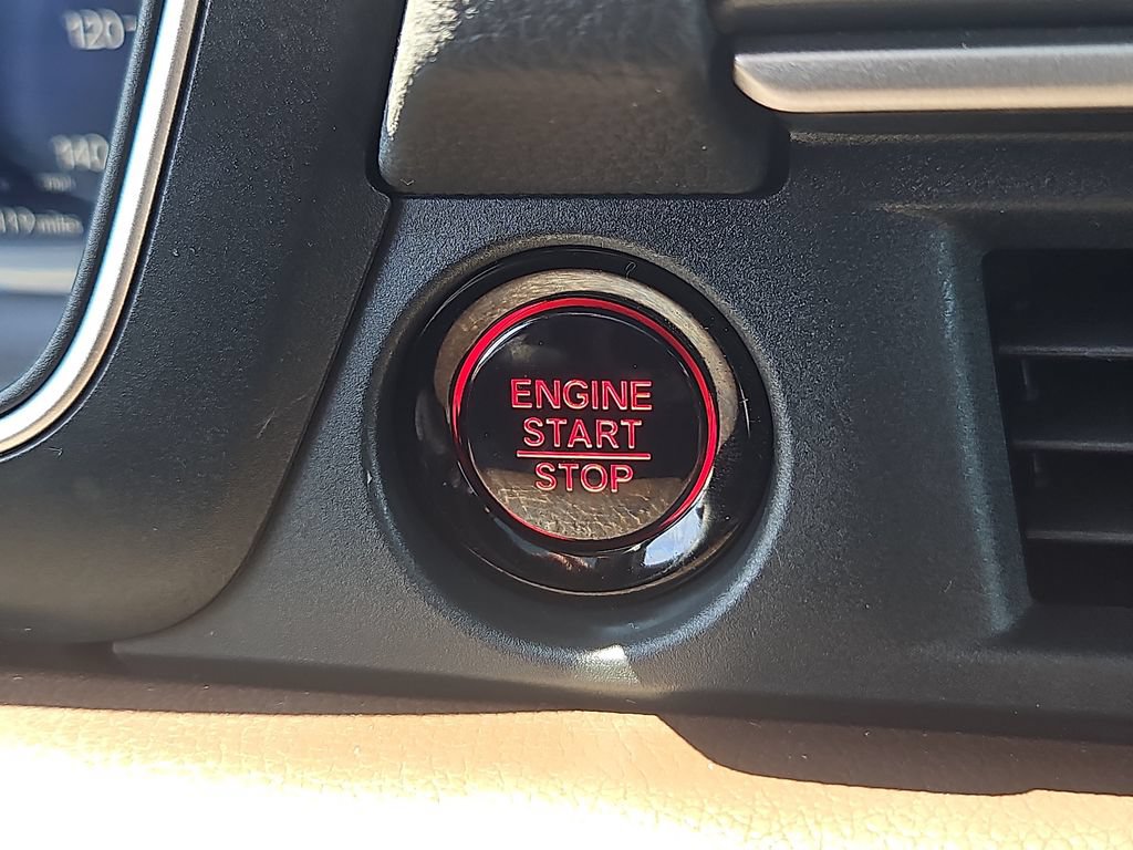 Used 2023 Honda Pilot Elite image 27