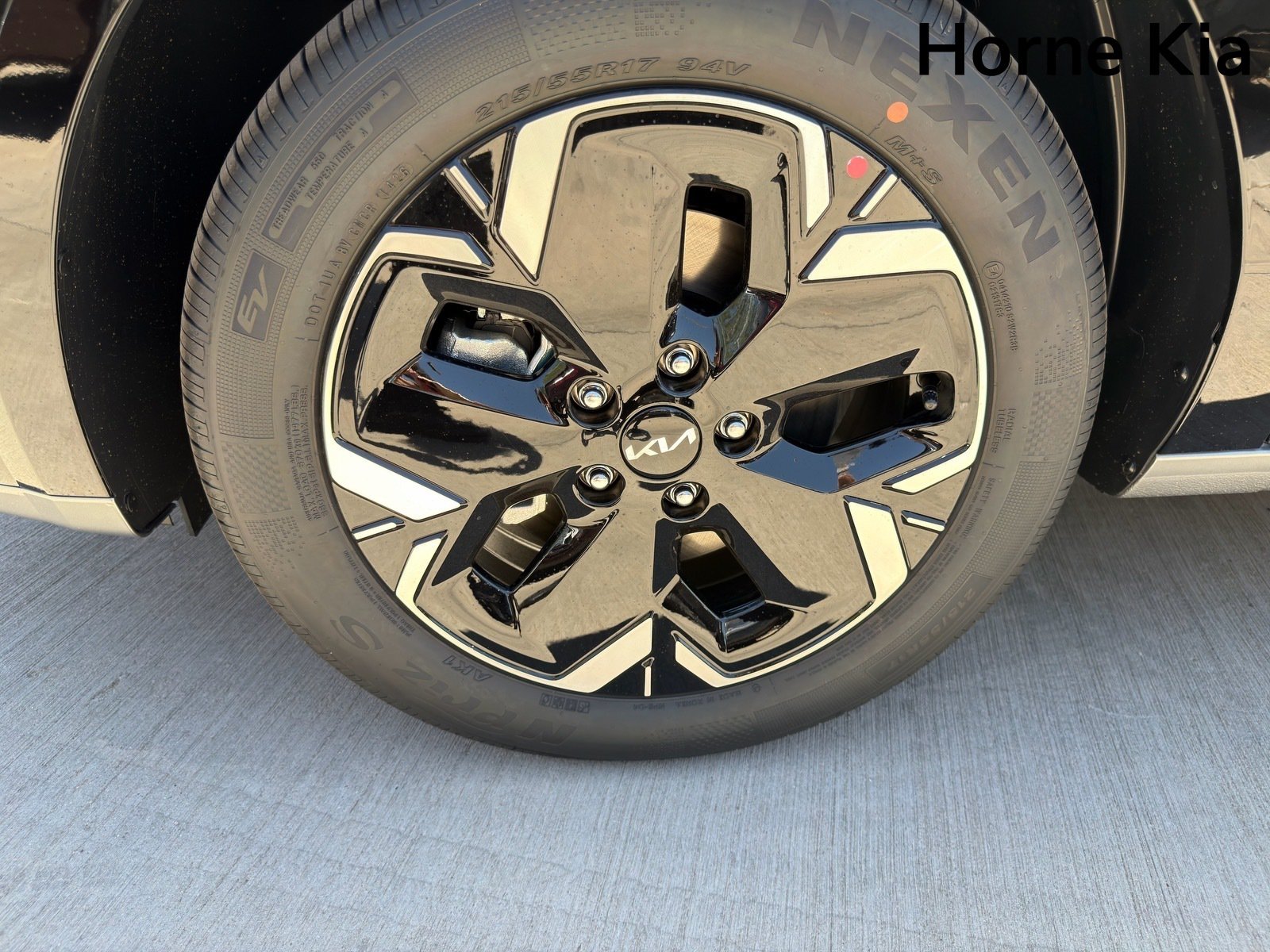New 2026 Kia Niro Wind FWD image 8