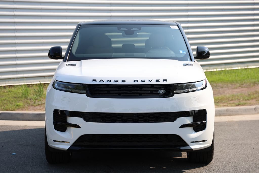 New 2026 Land Rover Range Rover Sport Dynamic SE AWD/4WD image 6