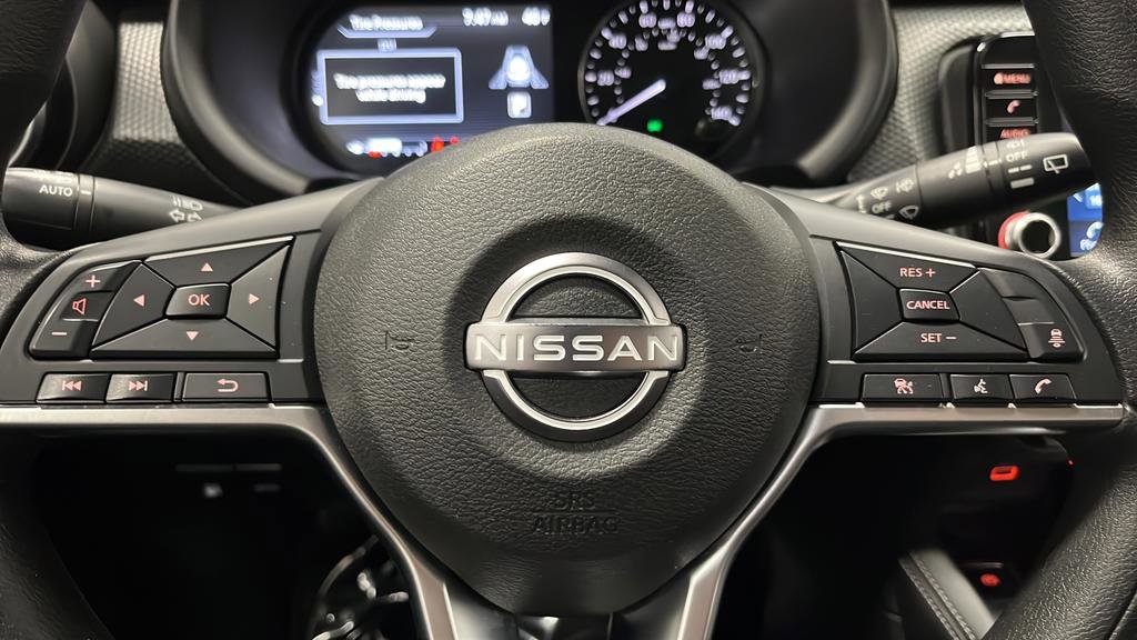 Used 2023 Nissan Kicks SV w/ Exterior Package image 15