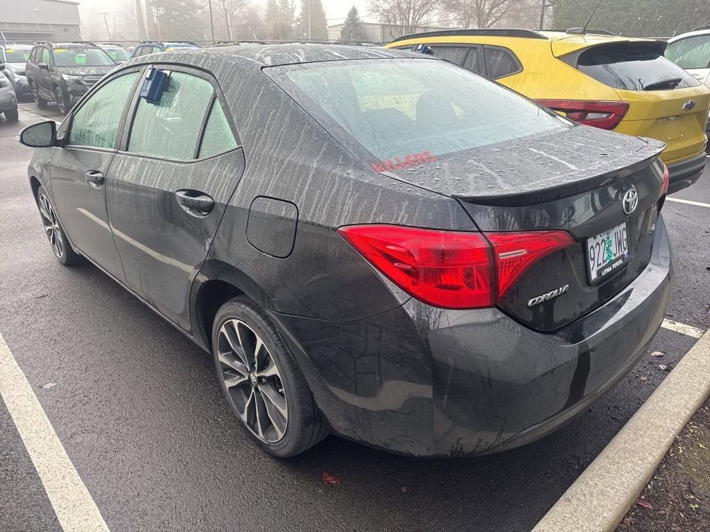 Used 2017 Toyota Corolla L image 2