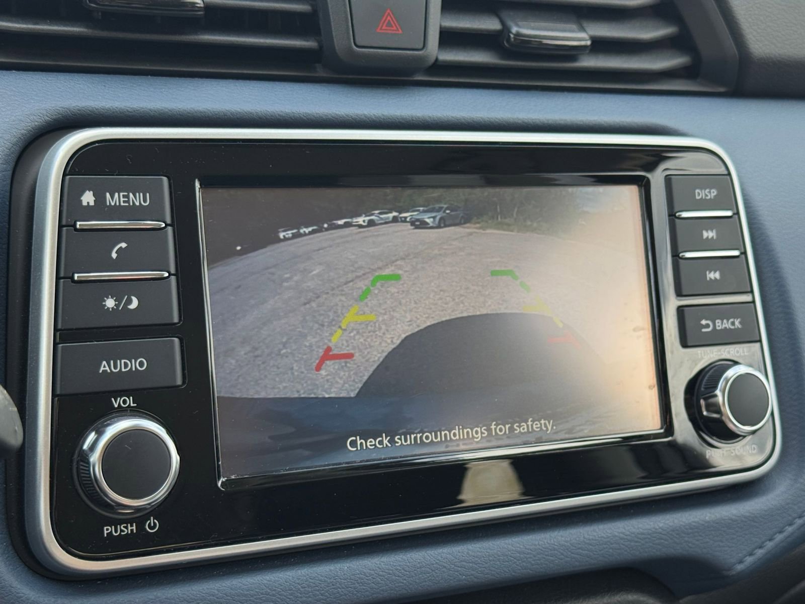 Used 2025 Nissan Versa SV image 17