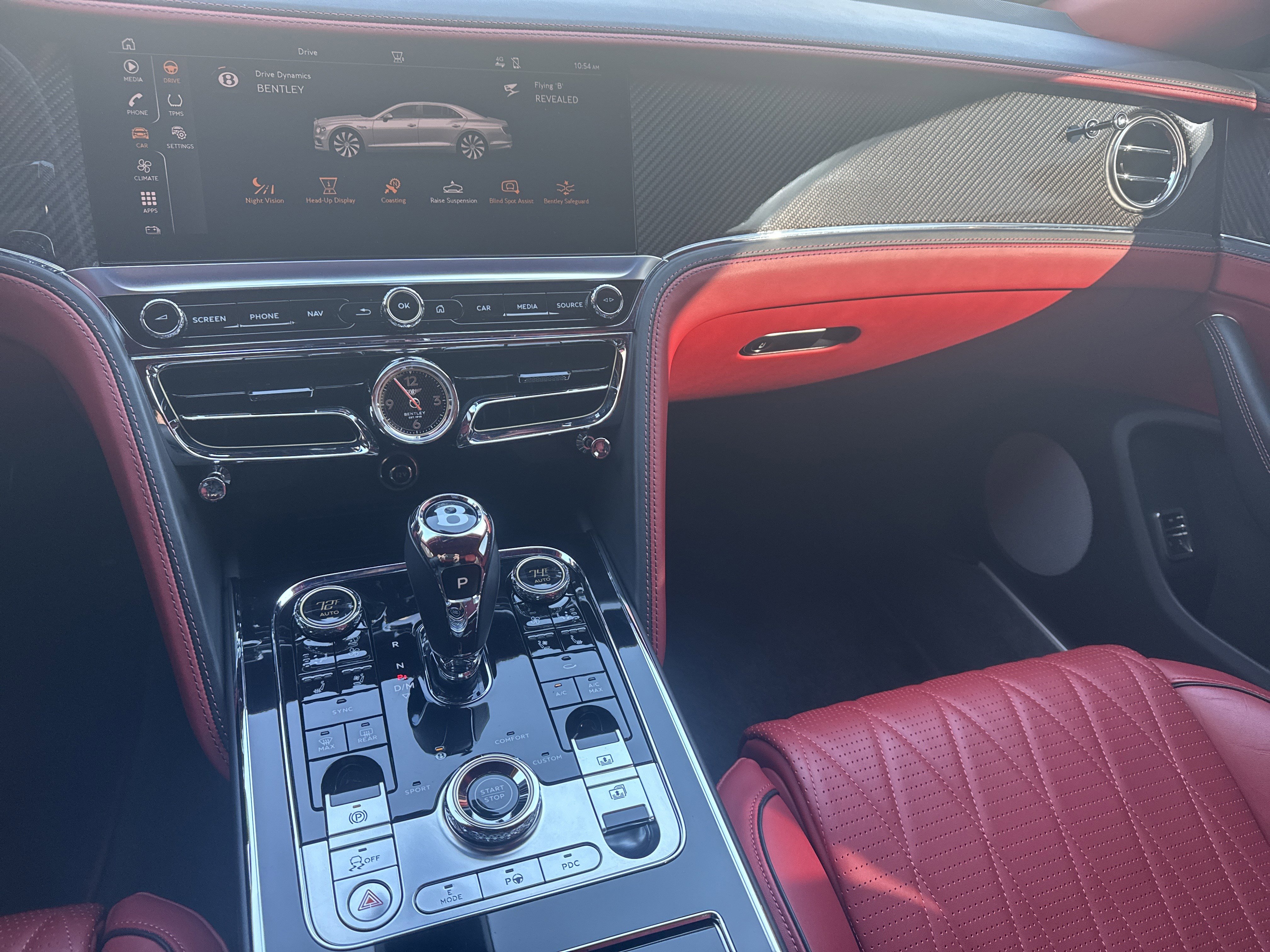 Used 2022 Bentley Flying Spur Plug-In Hybrid image 22