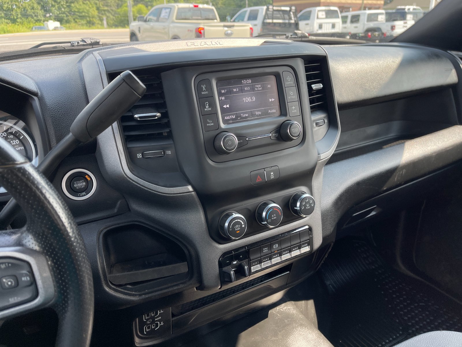 Used 2024 RAM 4500 Tradesman AWD/4WD image 18