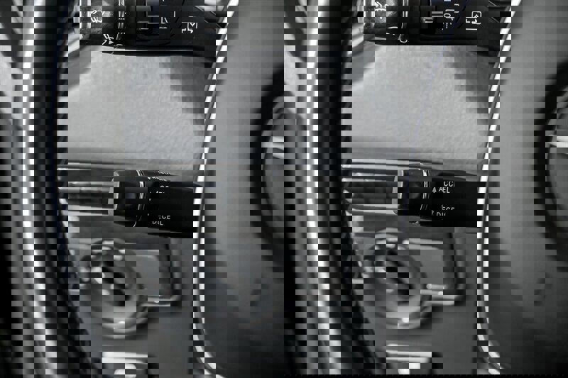 Used 2016 Mercedes-Benz Metris Passenger w/ Active Safety Plus Package image 27