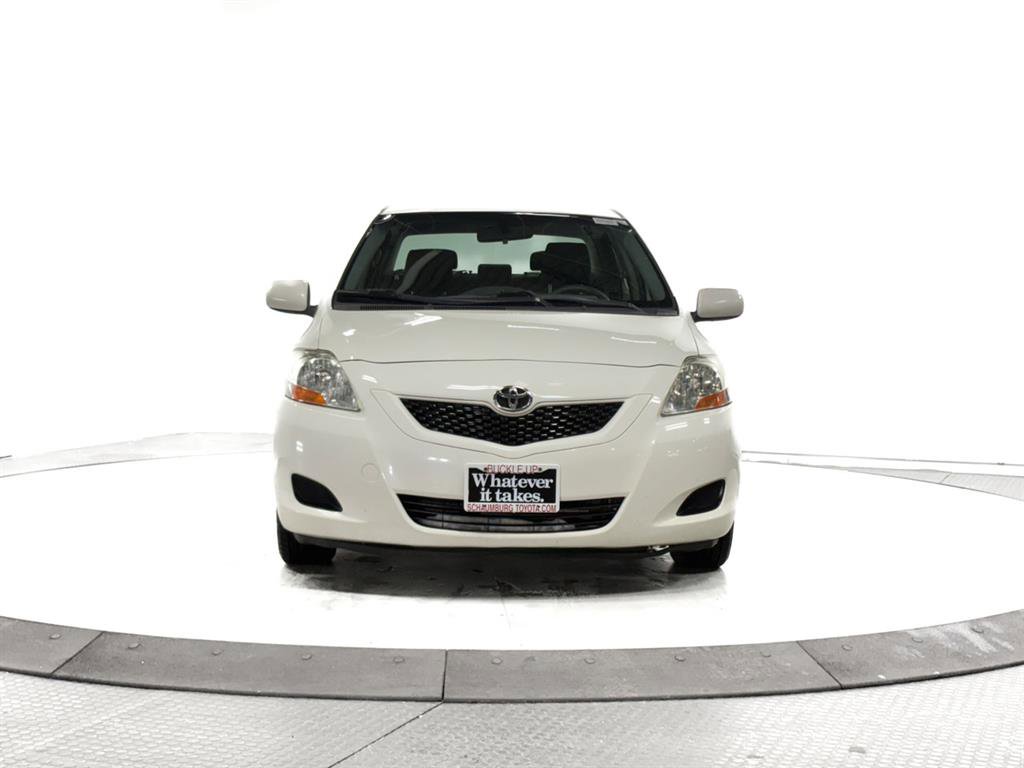 Used 2009 Toyota Yaris Sedan video 2