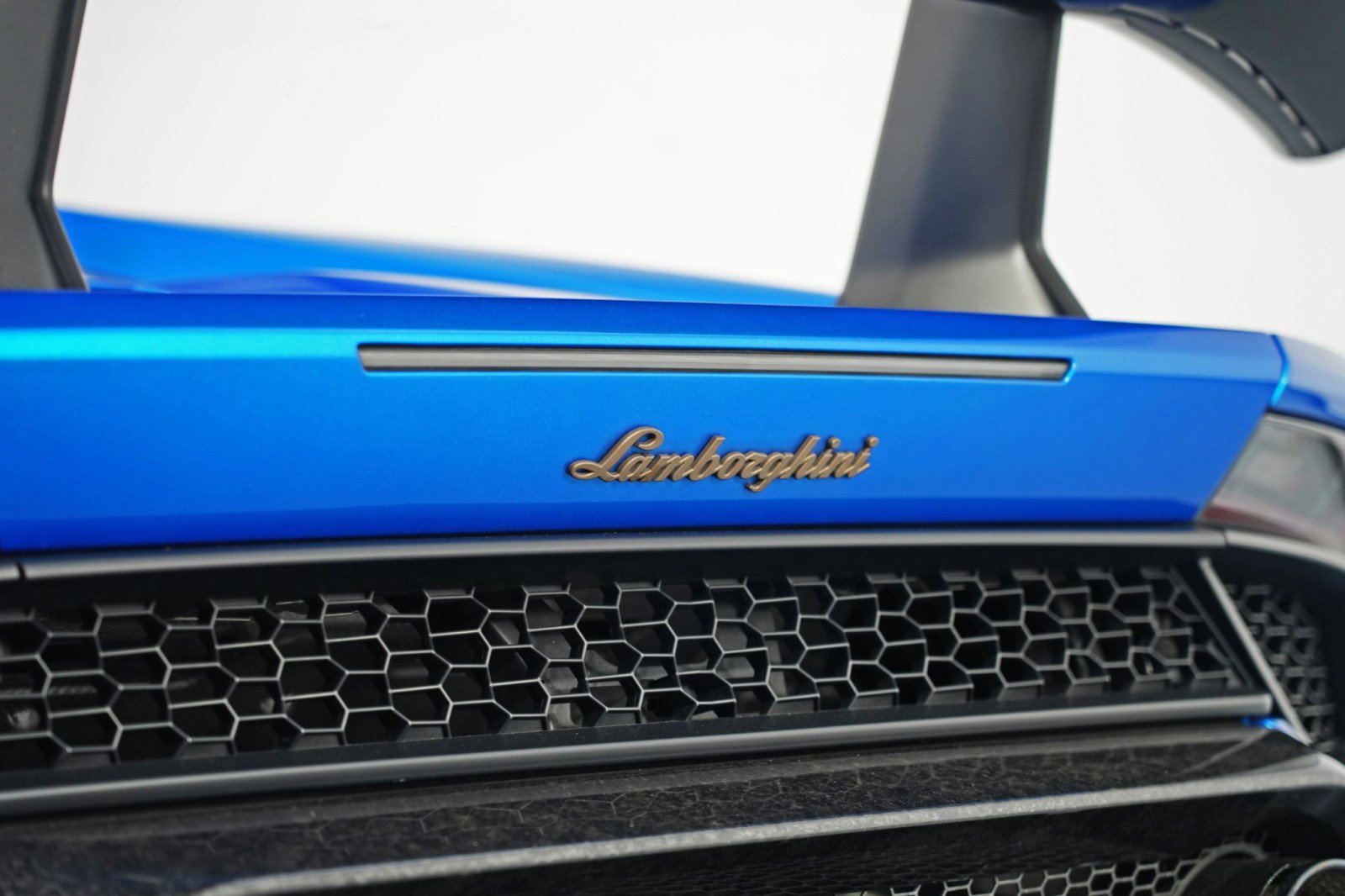 Used 2018 Lamborghini Huracan Performante image 80