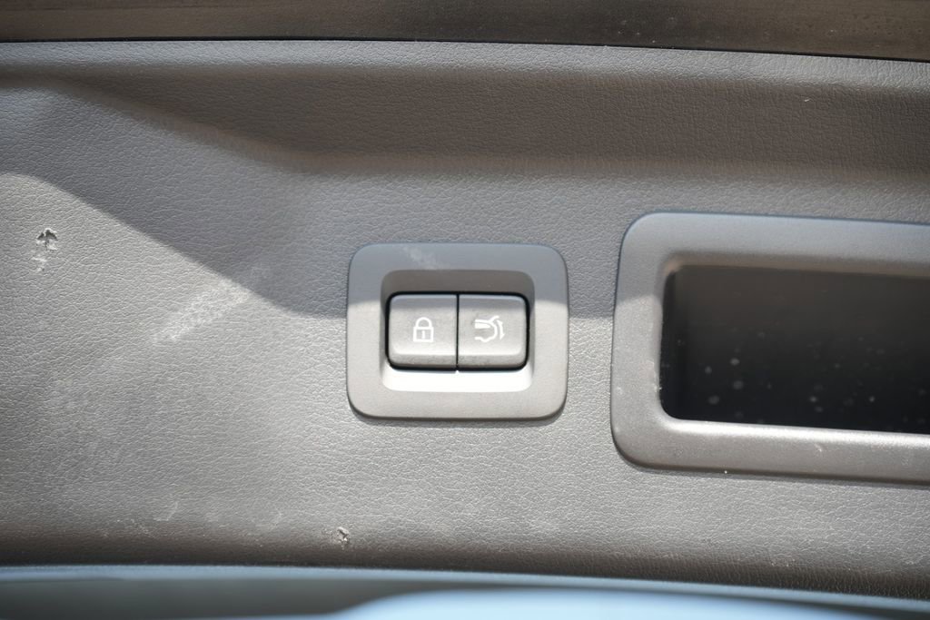 Used 2024 MAZDA CX-90 Plug-In Hybrid w/ Preferred image 14