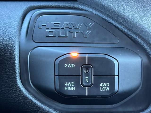 Used 2025 RAM 3500 Big Horn AWD/4WD image 36