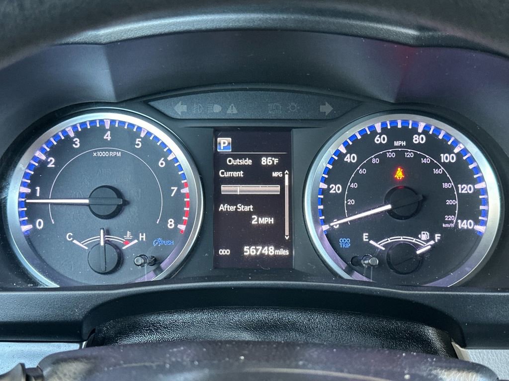Used 2019 Toyota Highlander LE FWD image 23